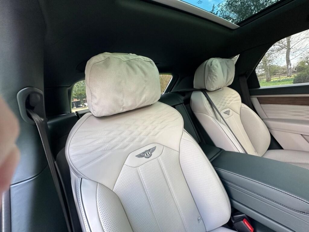2023 Bentley Bentayga