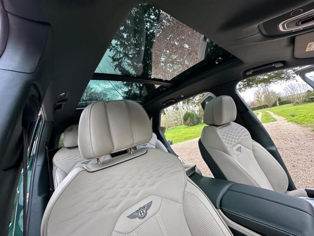 2023 Bentley Bentayga
