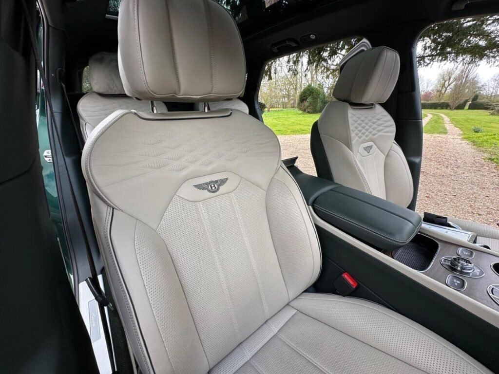 2023 Bentley Bentayga