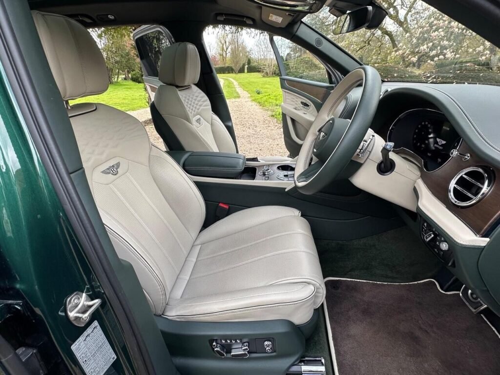 2023 Bentley Bentayga