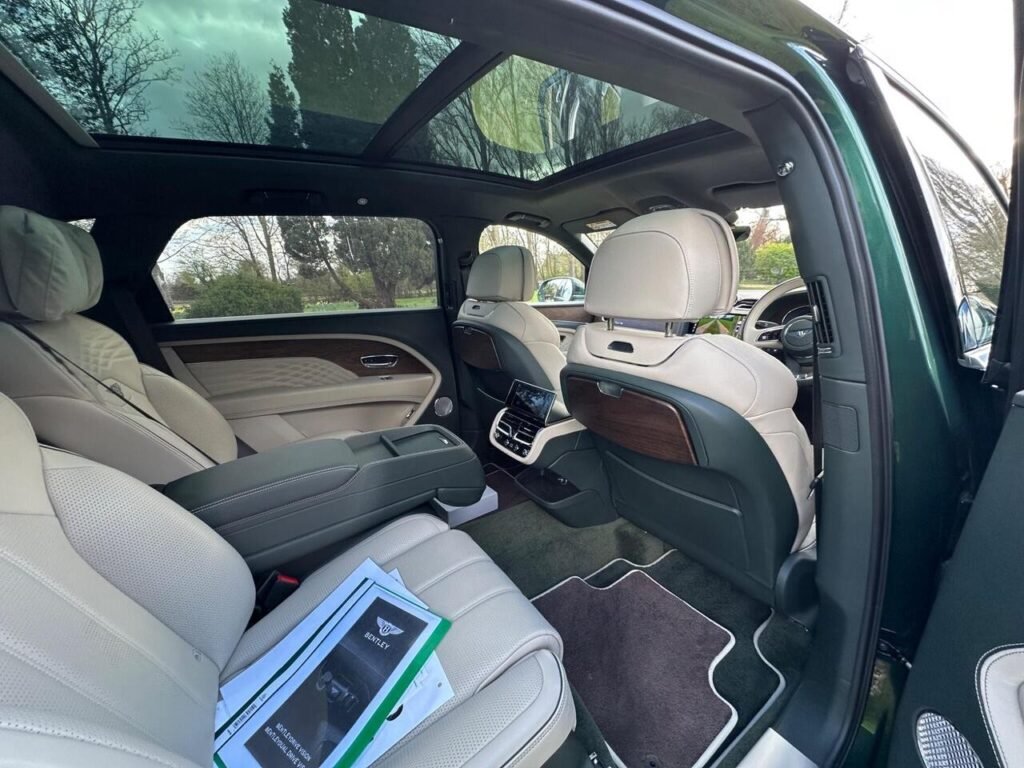 2023 Bentley Bentayga