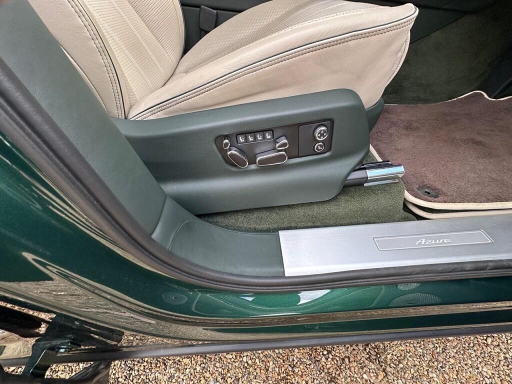 2023 Bentley Bentayga