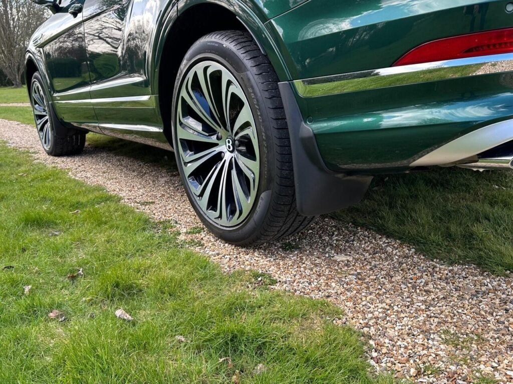 2023 Bentley Bentayga