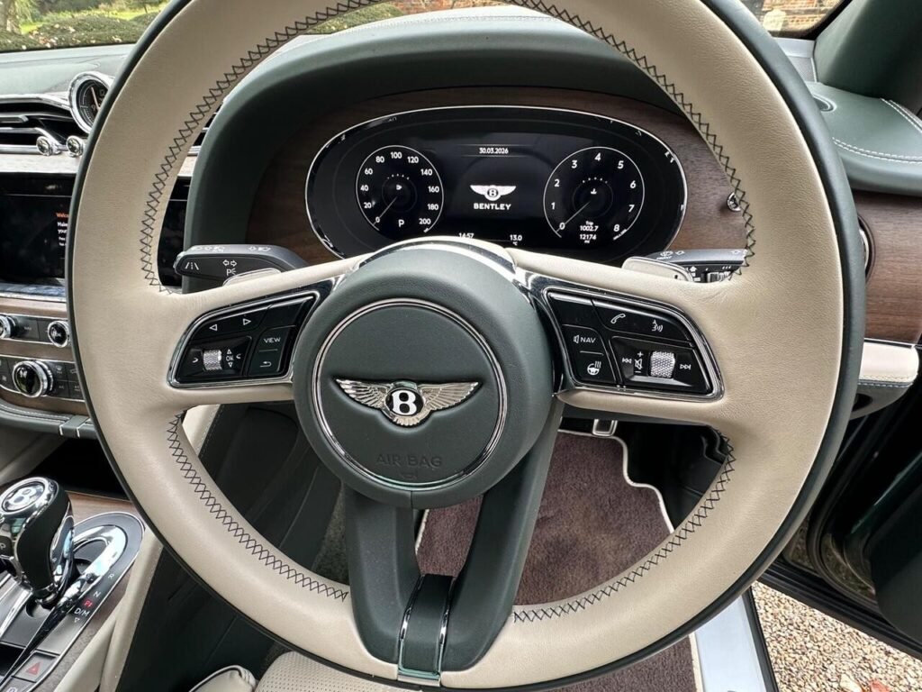 2023 Bentley Bentayga