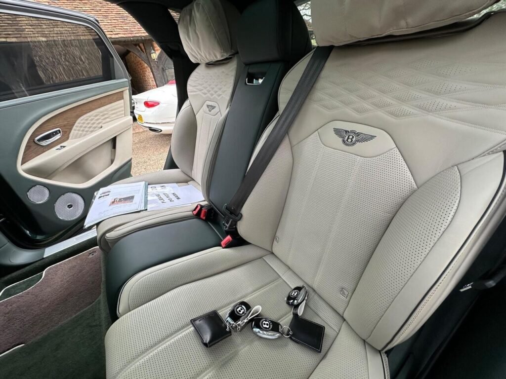 2023 Bentley Bentayga